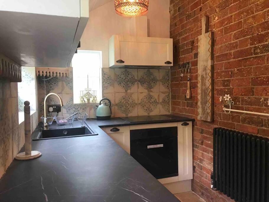 Priory Meadow Cottage Long Bennington Esterno foto